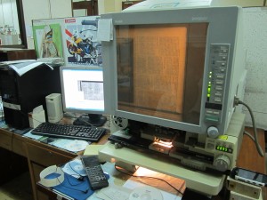icrofilm scanner is used to scan the positive images of a microfilm to  convert it to PDF which can be saved in another device  (e.g. CD or flash disk) or to directly produce a print-out  version of a microfilm